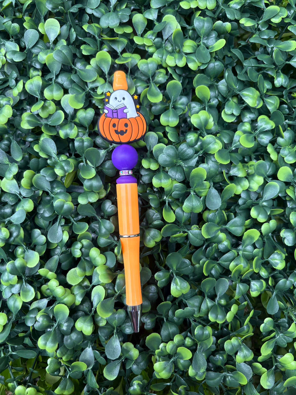 The Ghost Beaded Pen